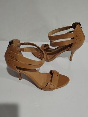 Corso Como Women's Beige Leather Strappy Heel Sandal Size 10